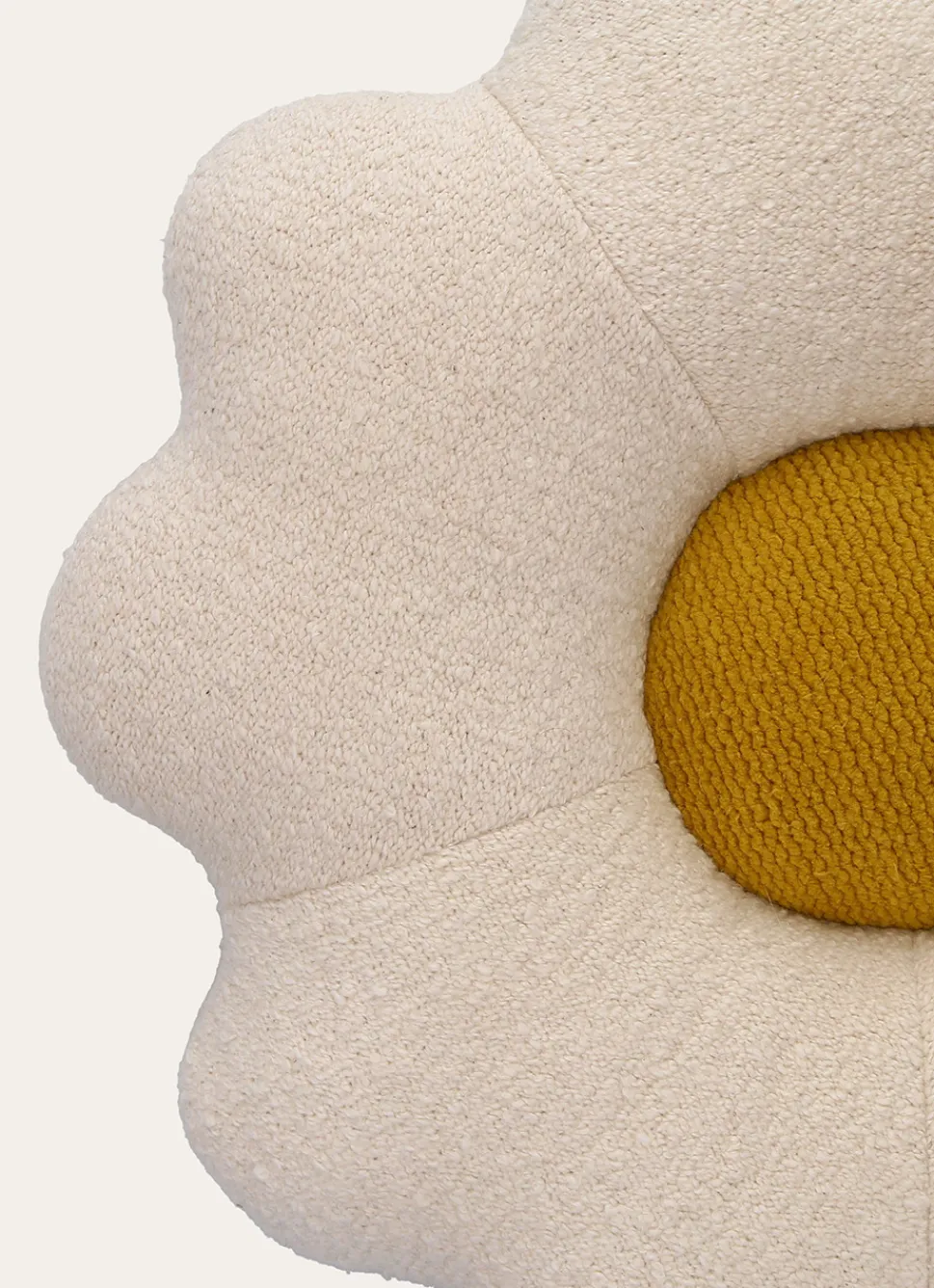 Discount Bouchara COUSSIN TRICOT FLEUR ECRU