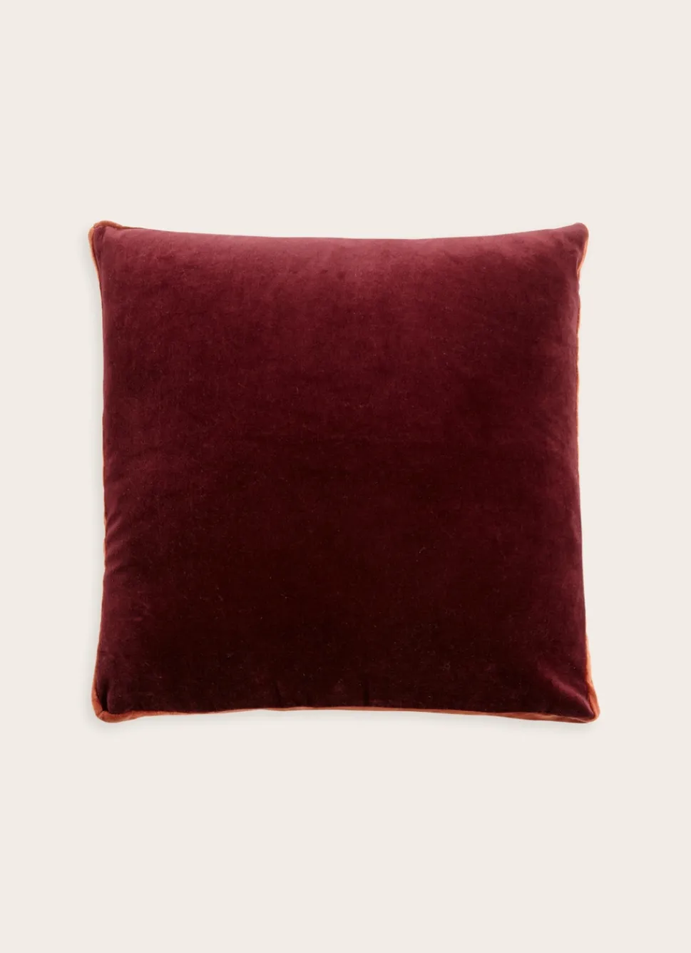 Sale Bouchara COUSSIN UNI EN VELOURS DE COTON AUBERGINE