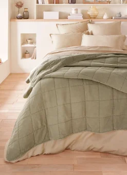 New Bouchara COUVRE-LIT MATELASSÉ UNI vert