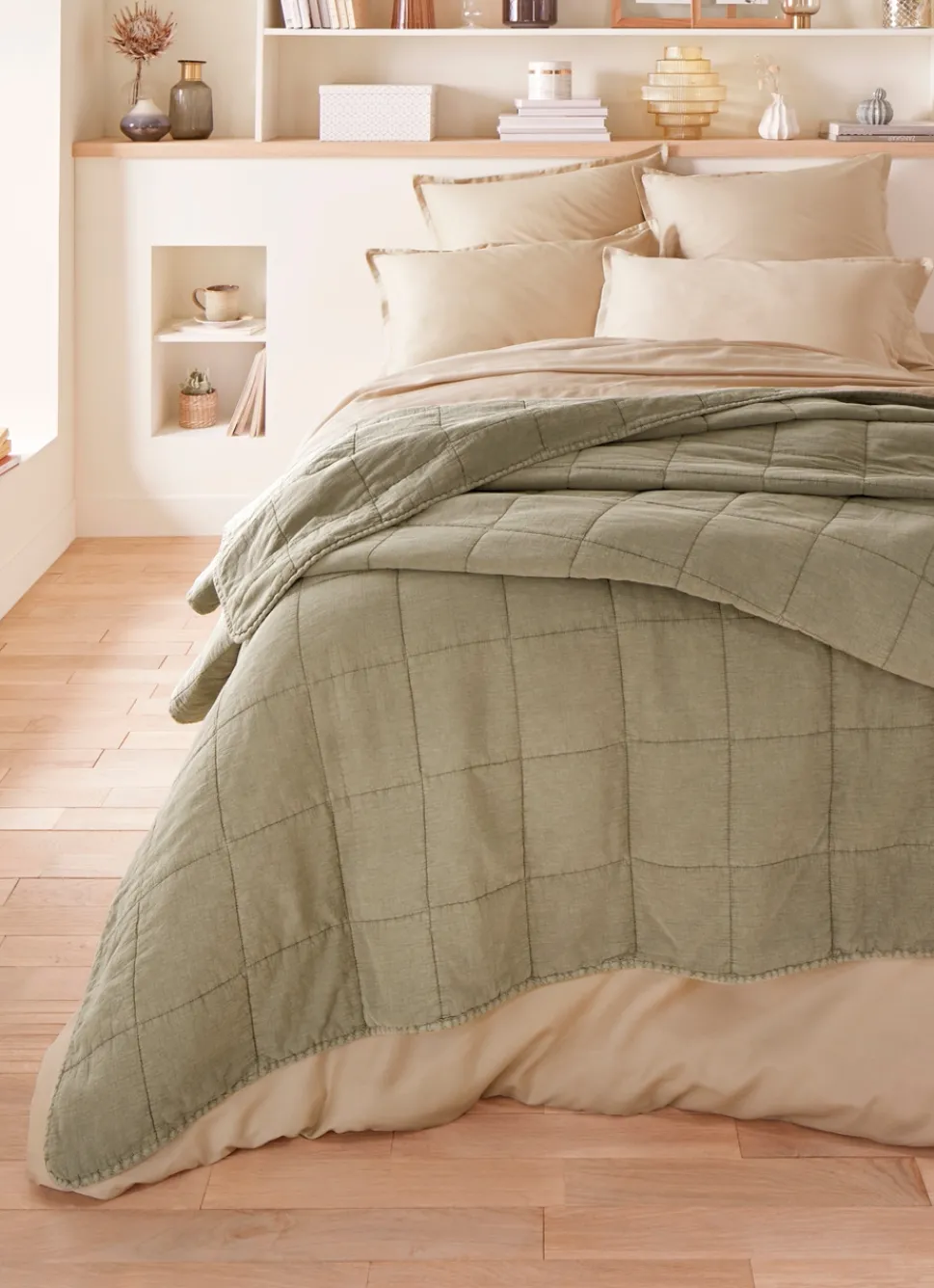 New Bouchara COUVRE-LIT MATELASSÉ UNI vert