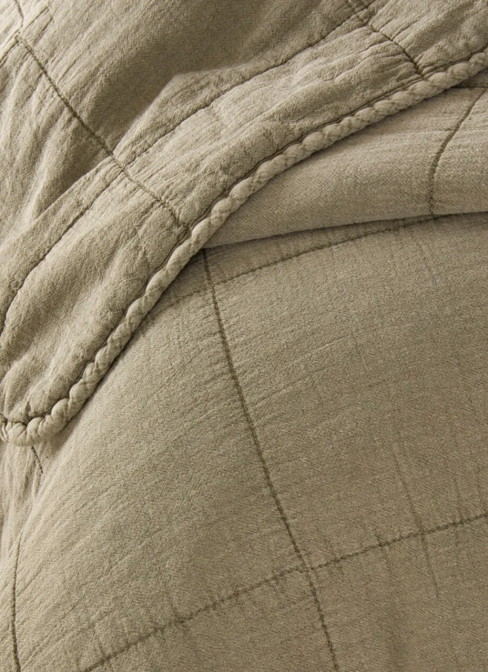 New Bouchara COUVRE-LIT MATELASSÉ UNI vert