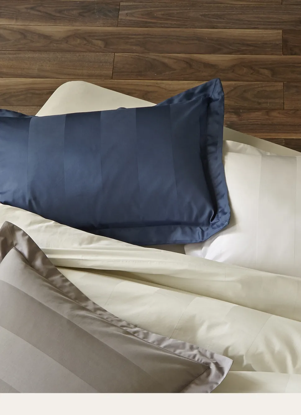 Clearance Bouchara DRAP HOUSSE UNI EN SATIN DE COTON IVOIRE