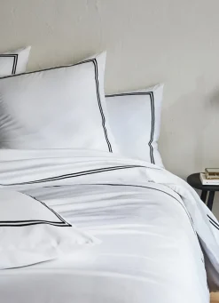 Hot Bouchara DRAP PLAT EN SATIN BLANC/NOIR