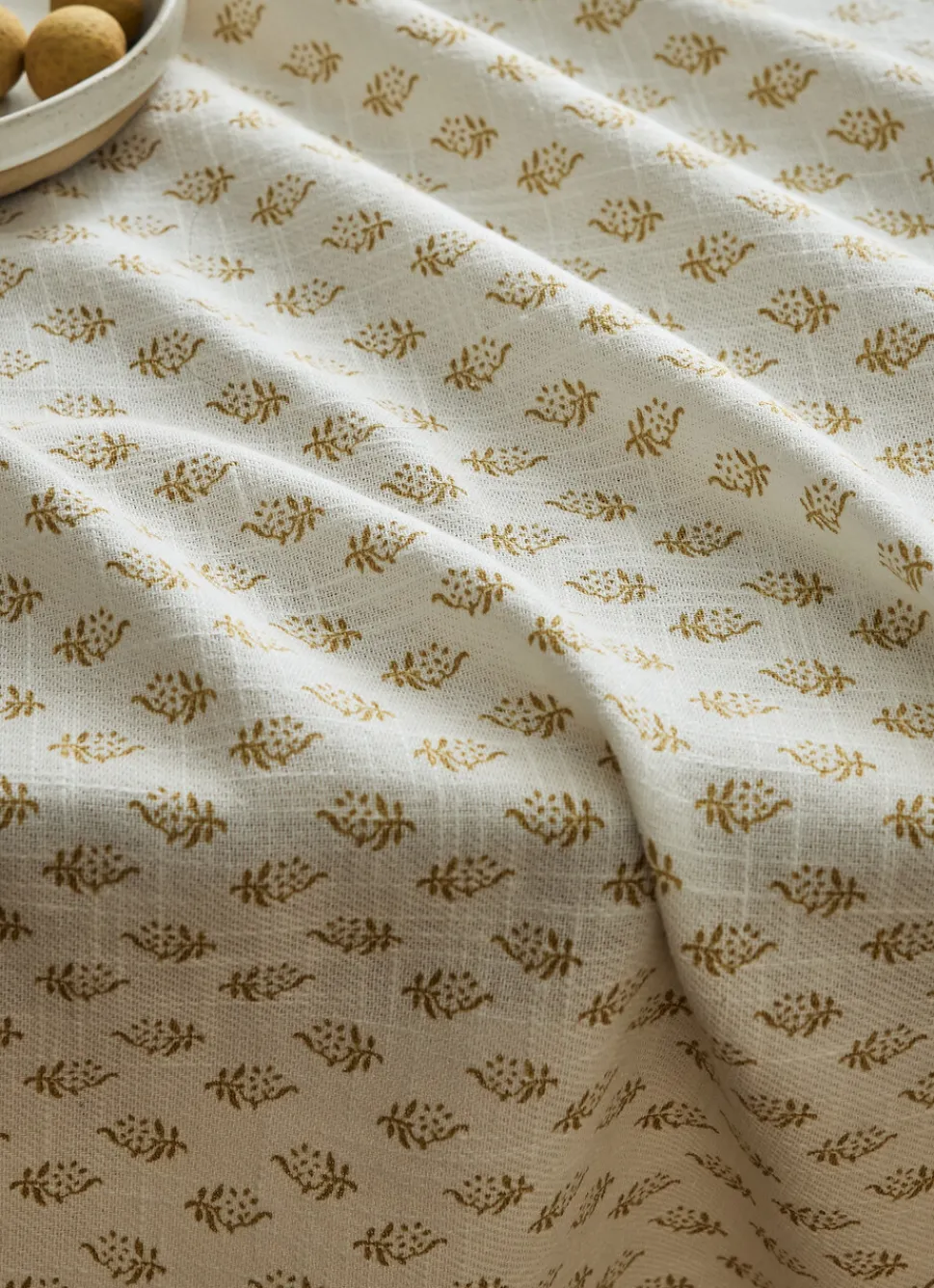 Hot Bouchara NAPPE EN COTON IMPRIMÉ MOTIF INDIEN CURRY