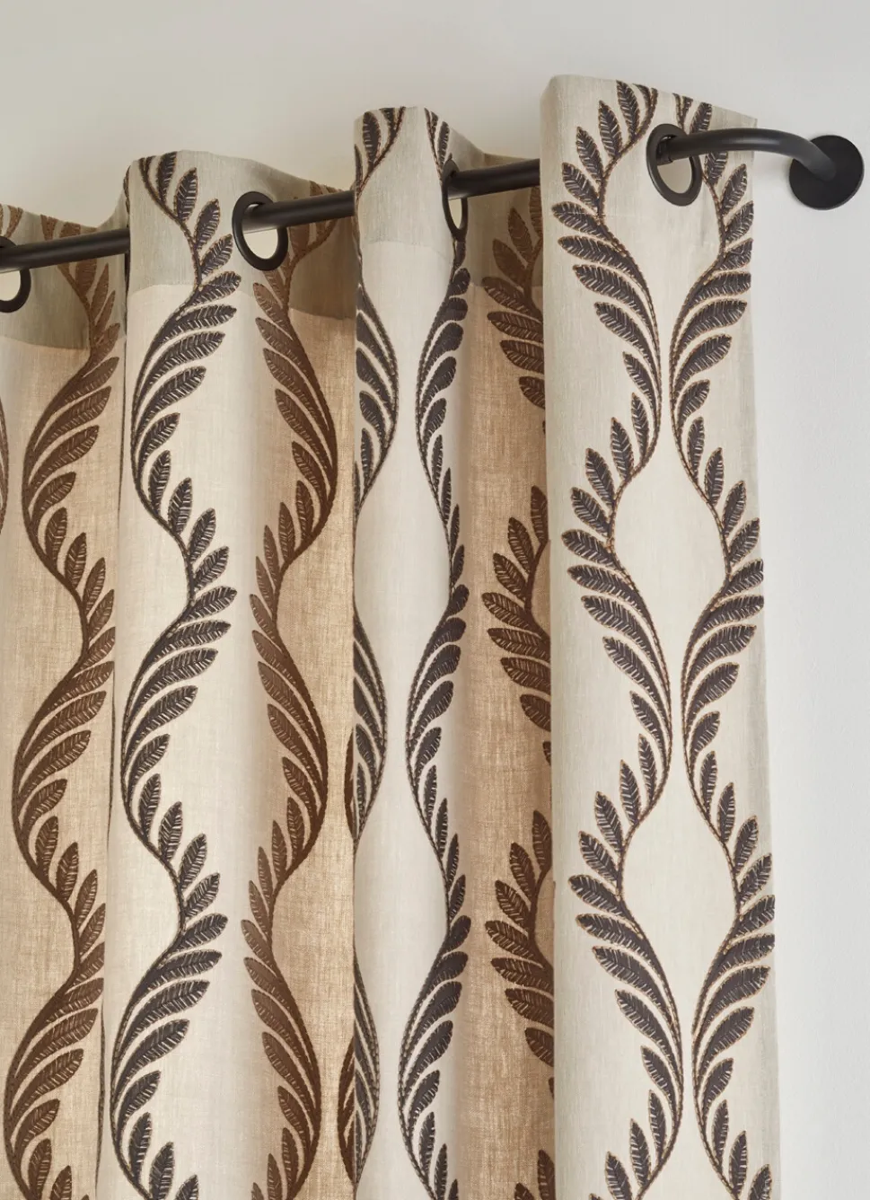 Bouchara RIDEAU BRODÉ DESSIN FEUILLAGE BEIGE